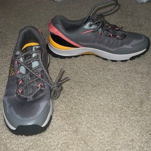 NWOT! Ryka sneakers
